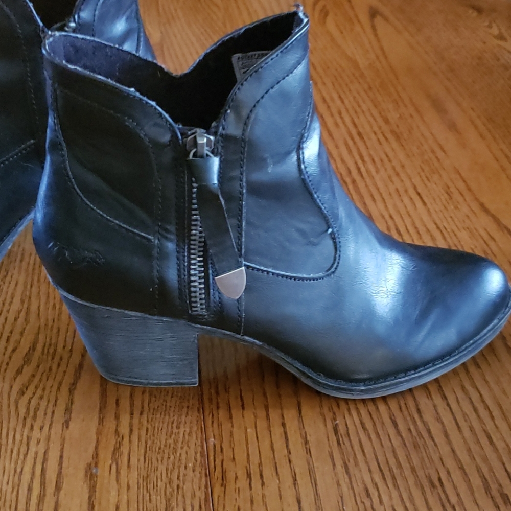 Black booties